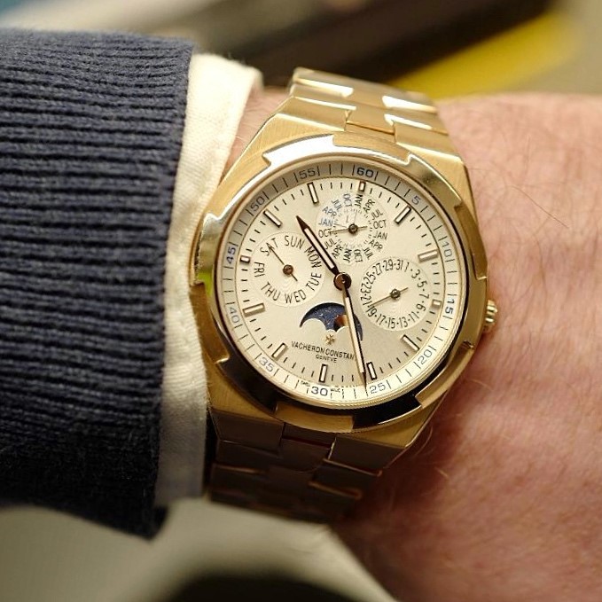 VAcheron Constantin Overseas perpetual calendar