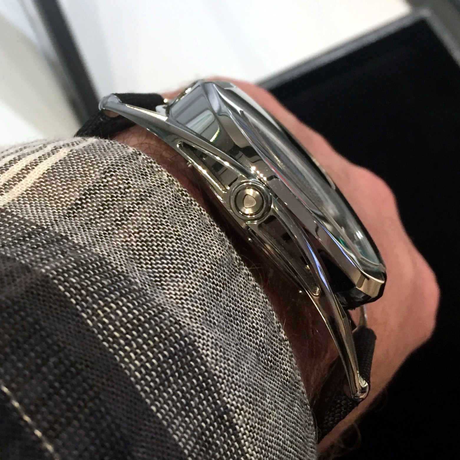 DeBethune & Urwerk Moon Satellite for OnlyWatch 2019 - one of my favourite watch experiences of 2019