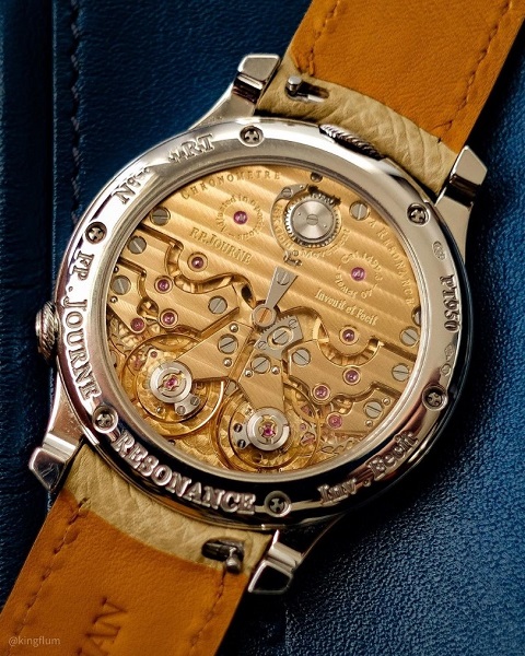 FP Journe Chronometre a Resonance caseback - KingFlum