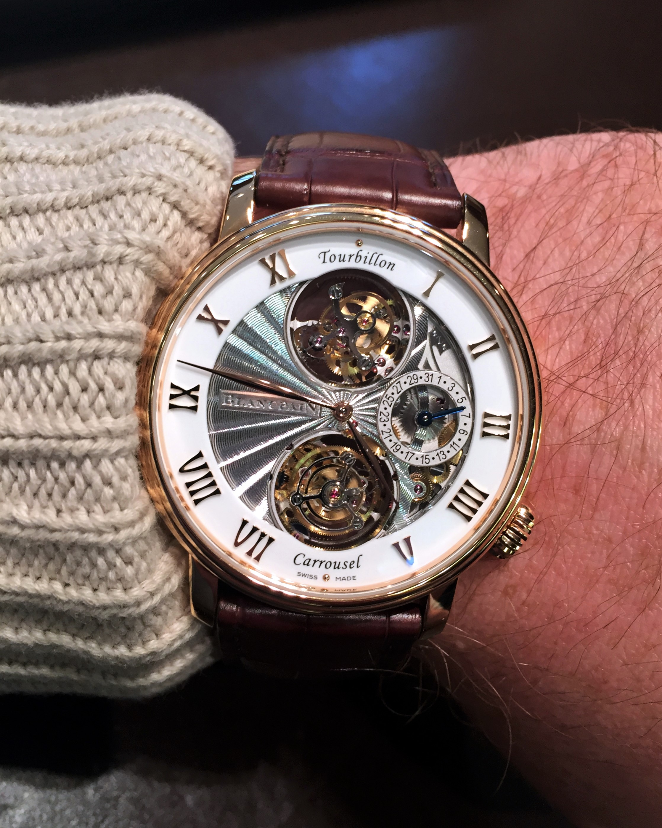 Tourbillon Carrousel 2322-3631-55B