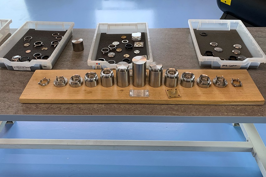 Case manufacturing Bremont The Wing