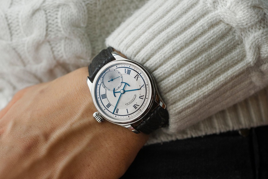 Independent watchmaking - Garrick watches wrist shot