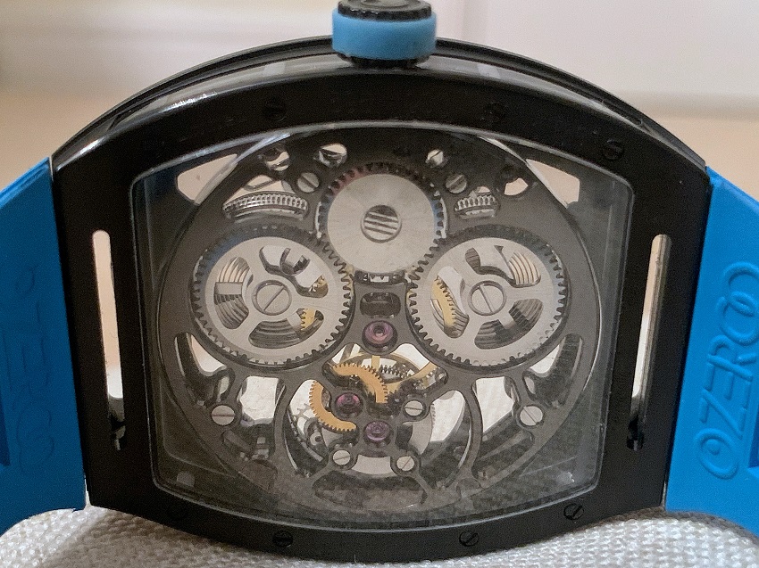 Zeroo T4 caseback