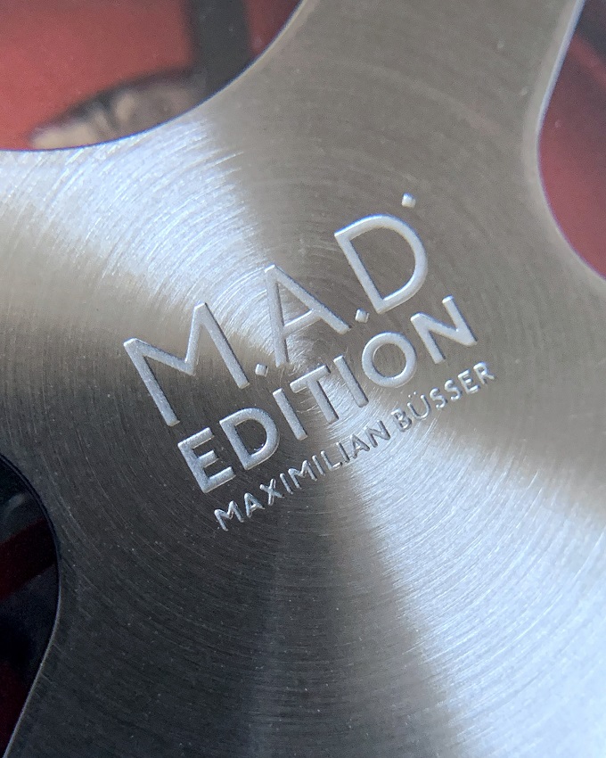 MAD1 caseback