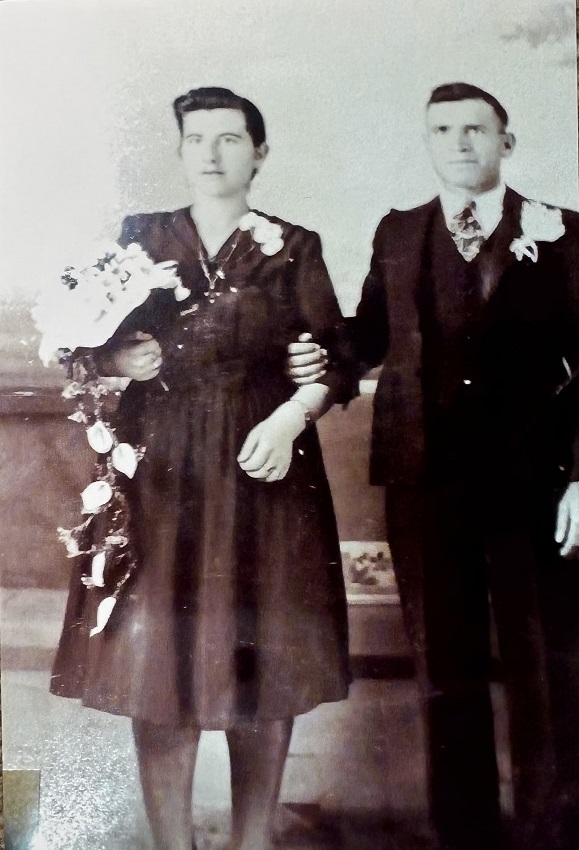 Grandparents on wedding day